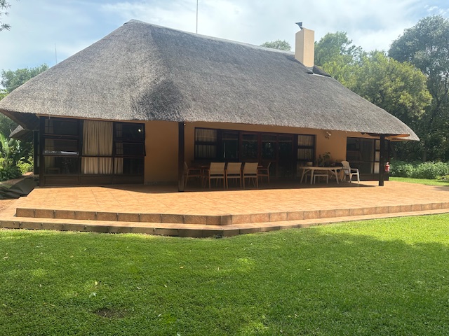 3 Bedroom Property for Sale in Lakeland North West